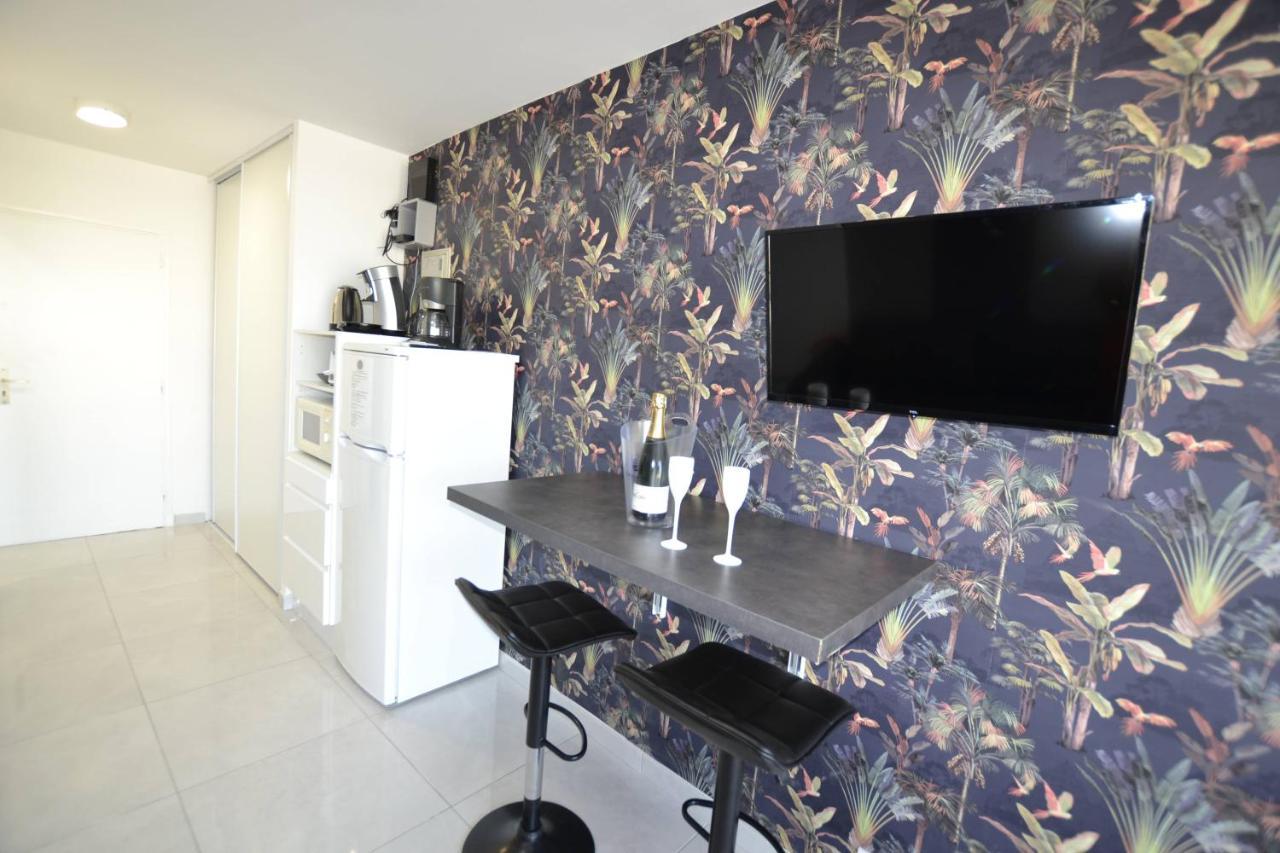 Studio Naturiste "Tropiques" Heliopolis Fg แอกด์ ภายนอก รูปภาพ